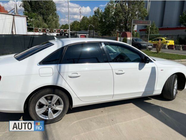 Second-hand Audi A4 S-Line 150 CP (110 kW) 2015 Alb Berlinǎ