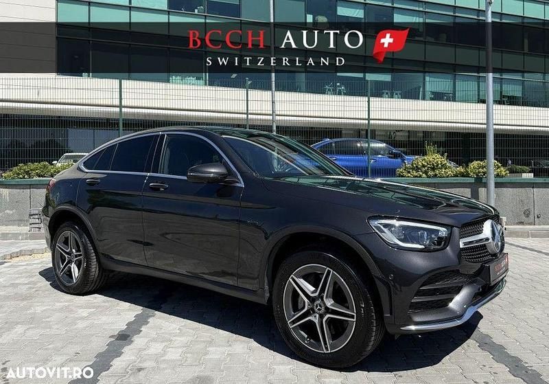 Gri Utilizat 2021 Mercedes GLC300 Coupe | 50.600 EUR (Scump) - Imagine 1/4