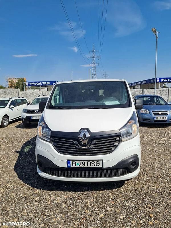 Culoarealb Utilizat 2018 Renault Trafic Expression Van | 8.900 EUR (Preț OK) - Imagine 1/4