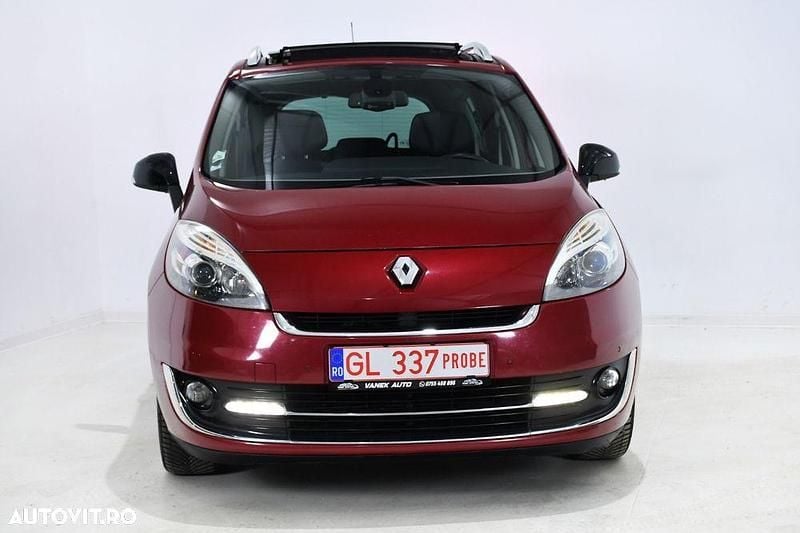 Second-hand Renault Grand Scénic III Bose Edition 130 CP (95 kW) 2014 Culoarerosu Monovolum