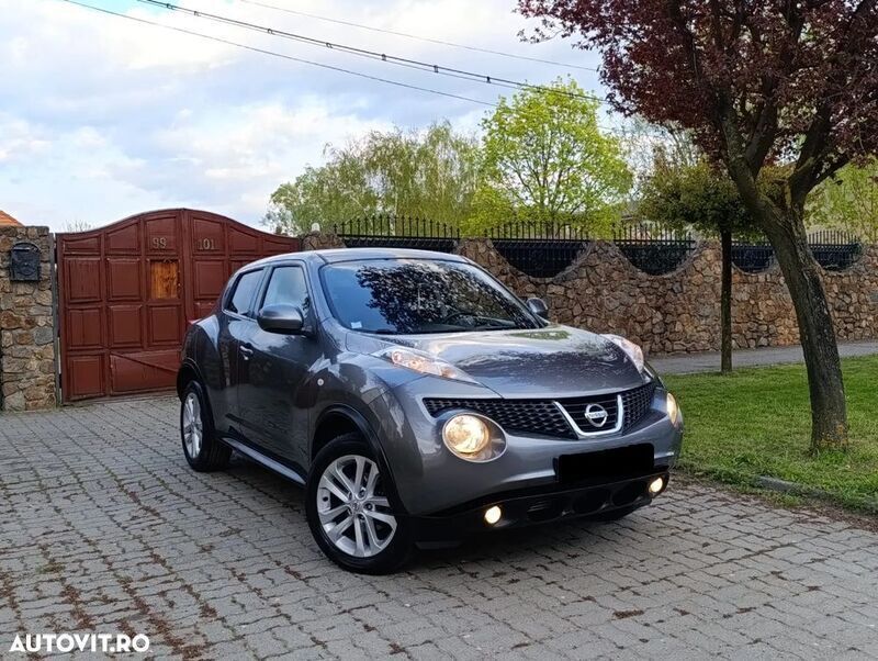 Gri Utilizat 2012 Nissan Juke SUV | 5.290 EUR (Preț bun) - Imagine 1/4
