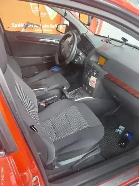 Utilizat 2005 Opel Astra Hatchback | 1.000 EUR (Preț bun) - Imagine 1/4
