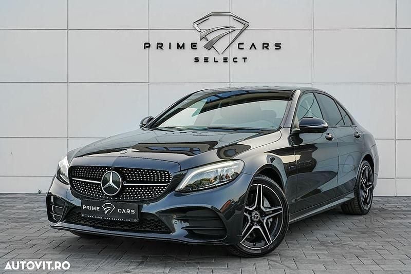 Second-hand Mercedes C300e AMG line 313 CP (230 kW) 2021 Negru Berlinǎ