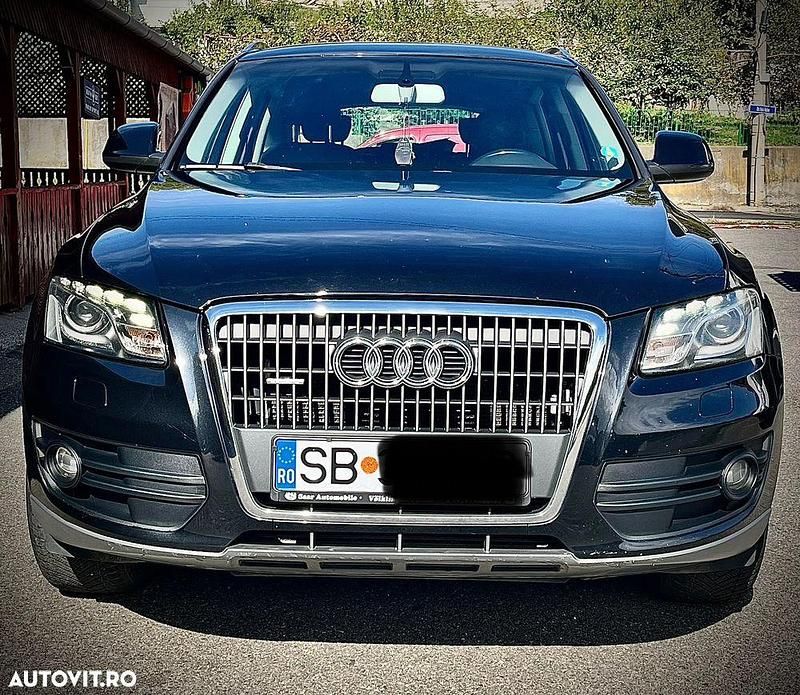 Culoarenegru Utilizat 2009 Audi Q5 SUV | 9.500 EUR (Preț OK) - Imagine 1/4