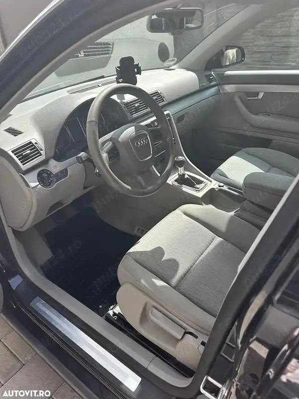 Utilizat 2007 Audi A4 Break | 2.800 EUR (Preț OK) - Imagine 1/4