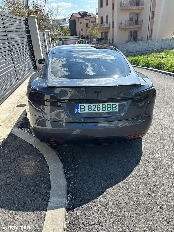 Second-hand Tesla Model S Performance 450 kW (613 CP) 2017 Culoaregri Hatchback