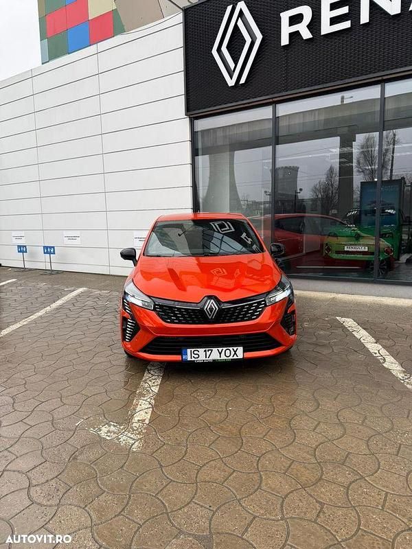 Nouă Renault Clio V 100 CP (73 kW) 2025 Culoareportocaliu