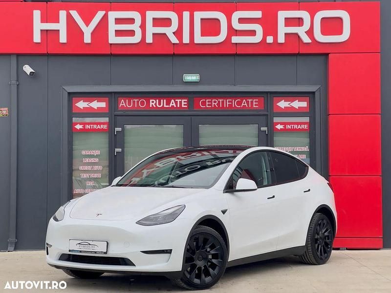 Second-hand Tesla Model Y 378 kW (514 CP) 2022 Culoarealb SUV