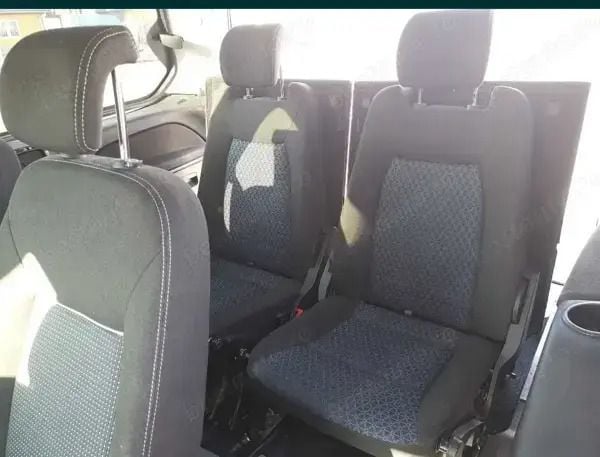 Alb Utilizat 2015 Ford Galaxy Monovolum | 9.000 EUR (Scump) - Imagine 1/4
