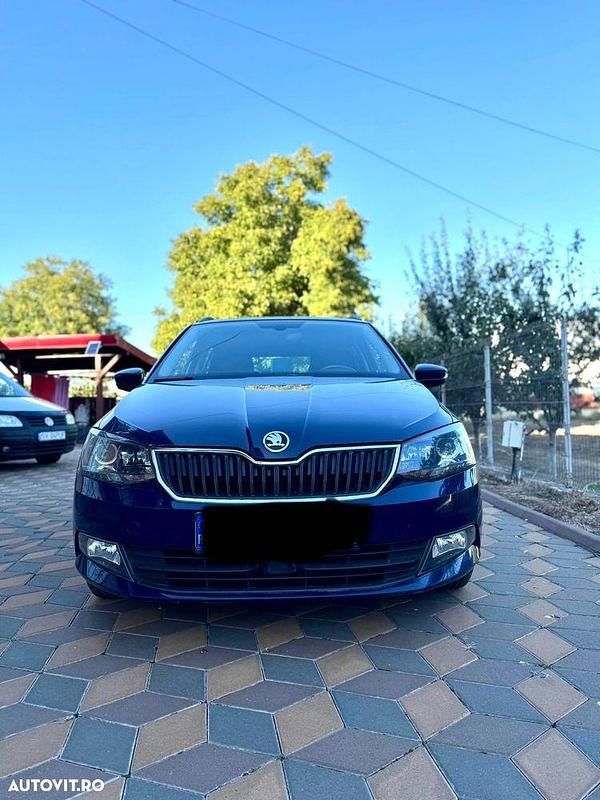 Culoarealbastru Utilizat 2018 Skoda Fabia Ambition Break | 7.250 EUR (Preț OK) - Imagine 1/4