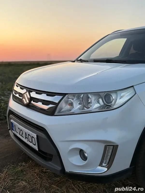 Alb Utilizat 2016 Suzuki Vitara SUV | 8.000 EUR (Preț OK) - Imagine 1/4