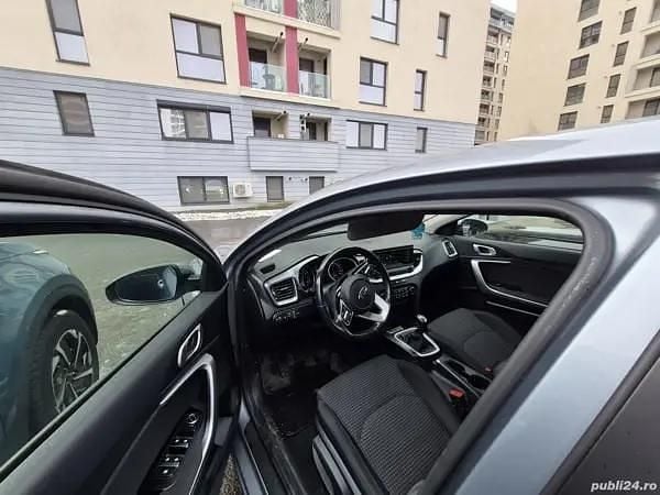 Utilizat 2020 Kia Ceed Hatchback | 9.500 EUR (Preț OK) - Imagine 1/4