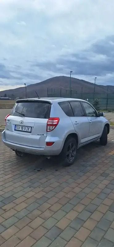 Second-hand Toyota RAV4 150 CP (110 kW) 2009 SUV