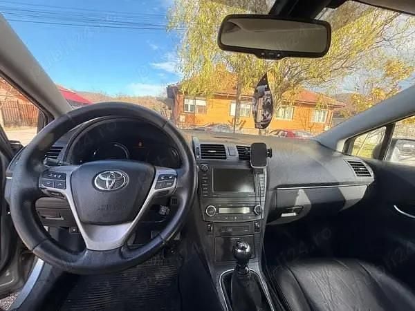 Second-hand Toyota Avensis 177 CP (130 kW) 2009 Berlinǎ