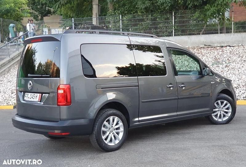 Second-hand VW Caddy Maxi Comfortline 102 CP (75 kW) 2017 Culoaregri Monovolum