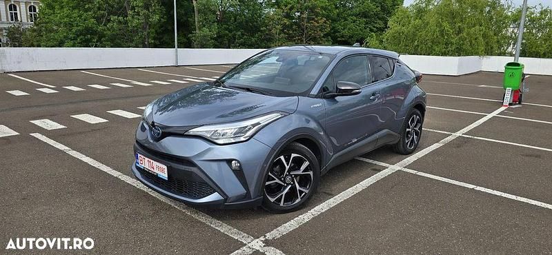 Gri Utilizat 2021 Toyota C-HR Team SUV | 22.999 EUR (Preț OK) - Imagine 1/4