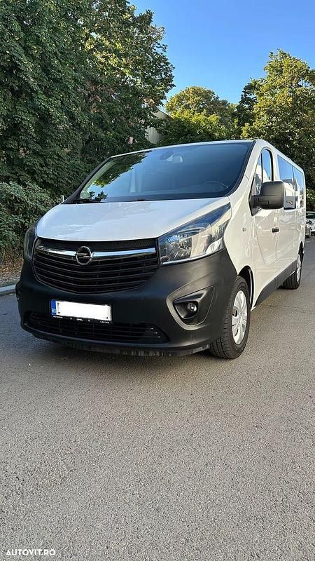 Culoarealb Utilizat 2019 Opel Vivaro Van | 14.990 EUR (Puțin scump) - Imagine 1/4
