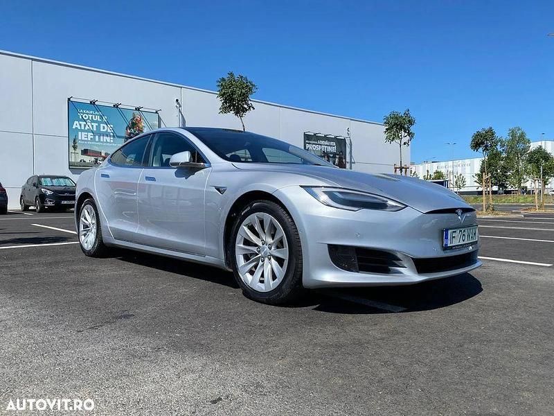 Gri Utilizat 2017 Tesla Model S Standard Range Berlinǎ | 26.500 EUR - Imagine 1/4