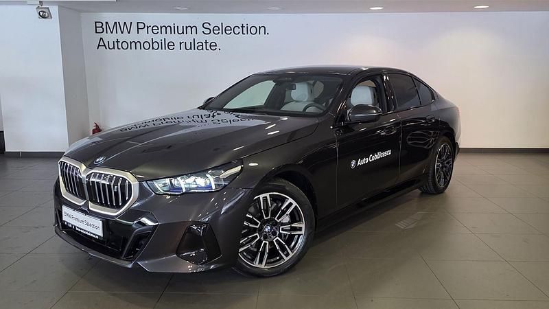 Gri sophisto brilliant effect metalizat metalizat Utilizat 2025 BMW i5 Comfort Edition Berlinǎ | 62.294 EUR (Super Preț) - Imagine 1/4