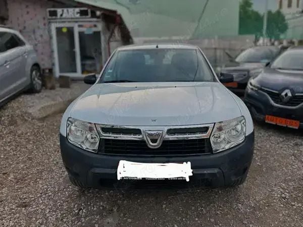Utilizat 2013 Dacia Duster SUV | 4.490 EUR (Super Preț) - Imagine 1/4