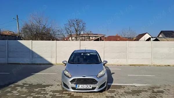 Second-hand Ford Fiesta 65 CP (47 kW) 2015 Gri Hatchback
