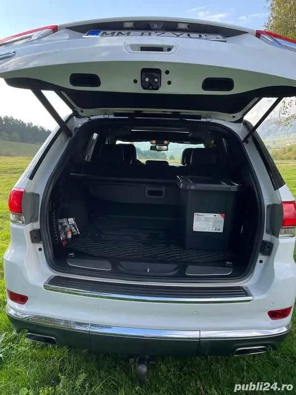 Second-hand Jeep Grand Cherokee 250 CP (183 kW) 2014 SUV