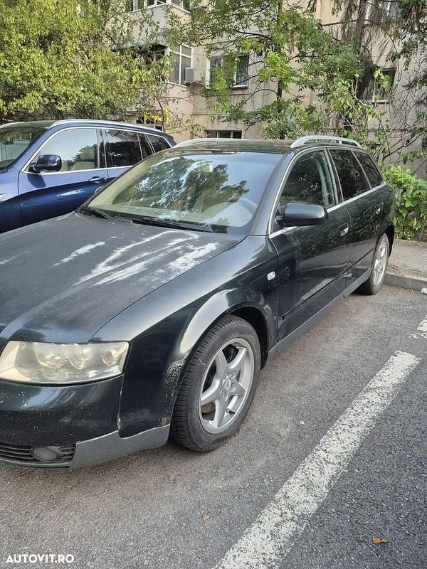 Second-hand Audi A4 163 CP (119 kW) 2004 Culoareverde Break