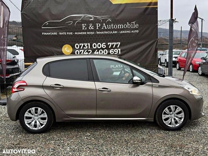 Second-hand Peugeot 208 Style 83 CP (61 kW) 2014 Culoaregri Hatchback