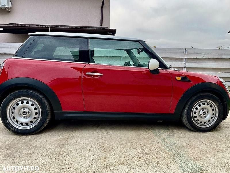 Second-hand Mini Cooper 120 CP (88 kW) 2008 Culoarerosu Hatchback