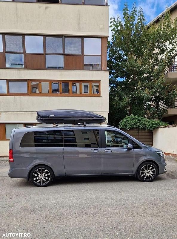 Culoaregri Utilizat 2019 Mercedes V300 Avantgarde Monovolum | 55.000 EUR (Preț OK) - Imagine 1/4