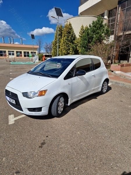 Utilizat 2012 Mitsubishi Colt Hatchback | 2.550 EUR - Imagine 1/4