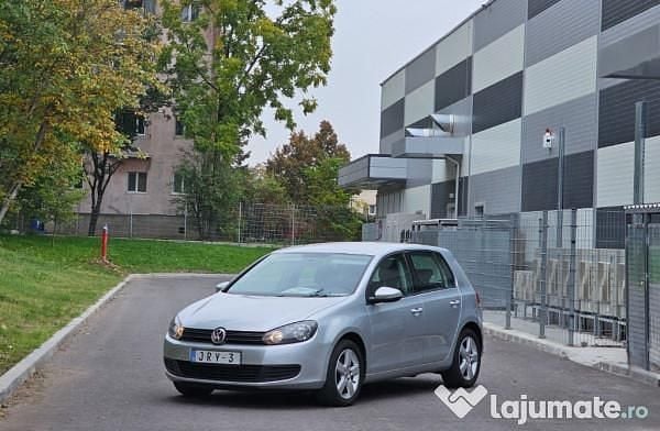 Second-hand VW Golf VI 122 CP (89 kW) 2011 Argintiu Hatchback
