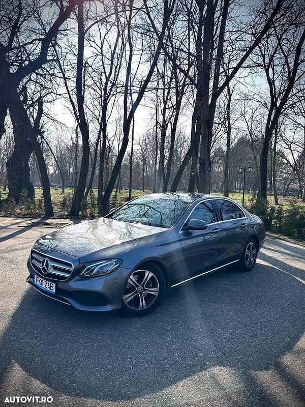 Second-hand Mercedes E200 150 CP (110 kW) 2017 Culoaregri Berlinǎ