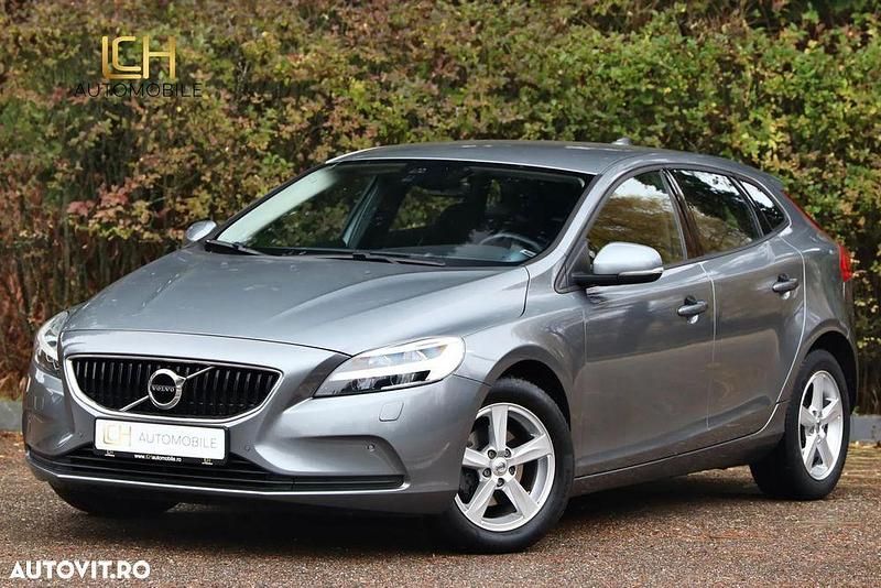 Culoaregri Utilizat 2016 Volvo V40 Kinetic Hatchback | 8.990 EUR (Preț OK) - Imagine 1/4