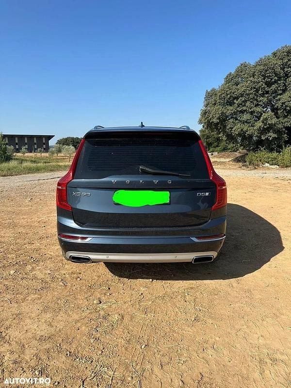 Second-hand Volvo XC90 Inscription 235 CP (172 kW) 2017 Culoarealbastru SUV