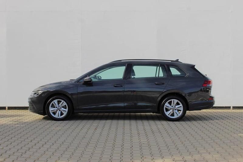 Second-hand VW Golf VIII Life 116 CP (85 kW) 2021 Gri mediu  normal Break