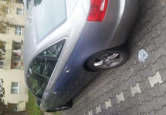 Argintiu Utilizat 2006 Audi A6 Berlinǎ | 5.000 EUR (Puțin scump) - Imagine 1/4