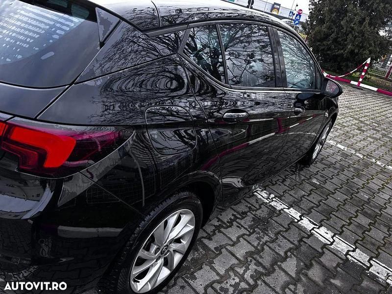 Second-hand Opel Astra 130 CP (95 kW) 2020 Culoarenegru Hatchback