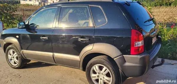 Utilizat 2008 Hyundai Tucson SUV | 3.400 EUR (Preț bun) - Imagine 1/4