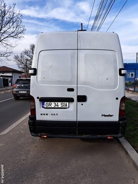 Alb Utilizat 2008 Renault Master Van | 3.000 EUR (Preț OK) - Imagine 1/4