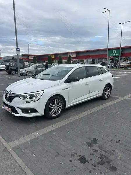 Utilizat 2019 Renault Mégane IV Break | 11.800 EUR (Puțin scump) - Imagine 1/4