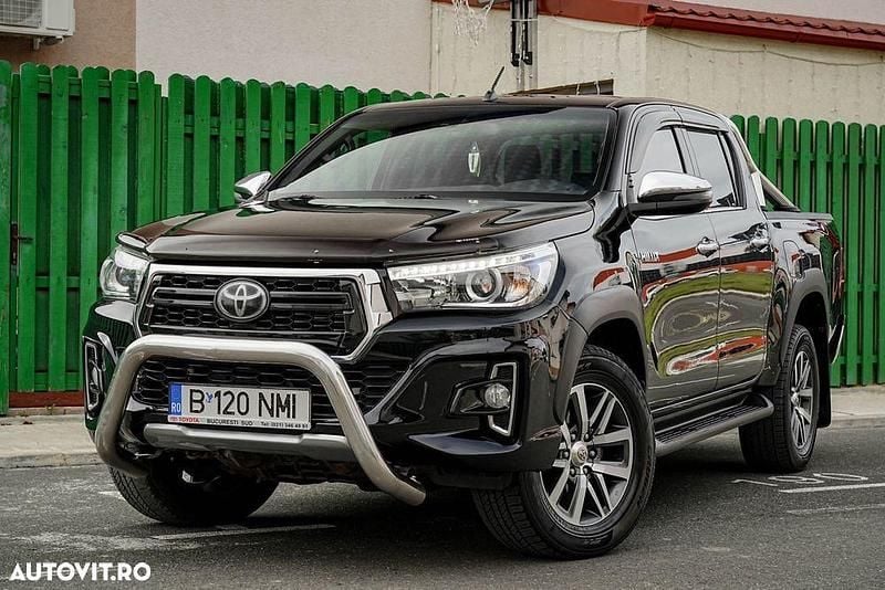 Culoarenegru Utilizat 2020 Toyota HiLux Executive Pickup | 22.499 EUR (Super Preț) - Imagine 1/4