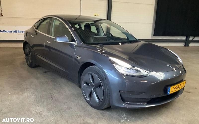 Culoaregri Utilizat 2021 Tesla Model 3 Performance Berlinǎ | 21.550 EUR (Super Preț) - Imagine 1/4