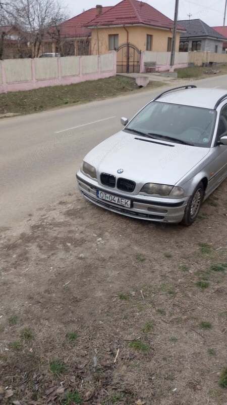 Argintiu Utilizat 2001 BMW 330 Break | 1.000 EUR - Imagine 1/4