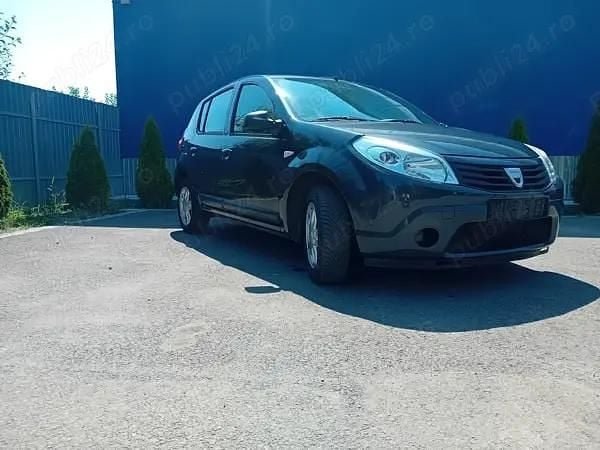 Utilizat 2009 Dacia Sandero Hatchback | 2.350 EUR (Preț OK) - Imagine 1/4