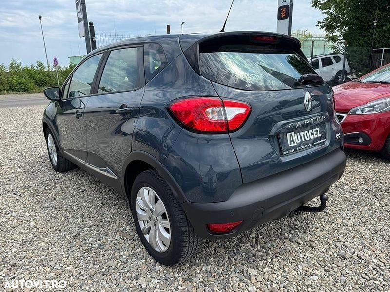 Second-hand Renault Captur 90 CP (66 kW) 2017 Gri SUV