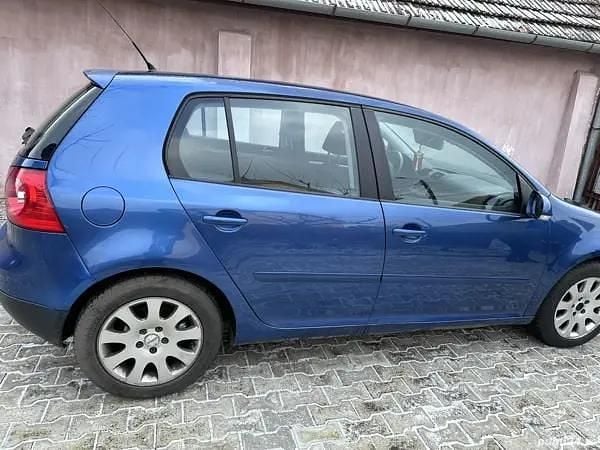 Utilizat 2008 VW Golf V | 2.800 EUR (Preț OK) - Imagine 1/4