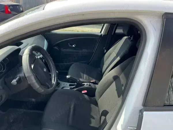 Second-hand Renault Fluence 100 CP (73 kW) 2016 Berlinǎ