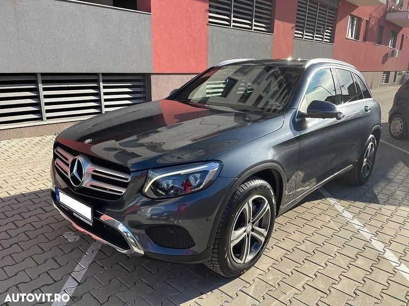 Gri Utilizat 2016 Mercedes GLC220 SUV | 23.500 EUR (Puțin scump) - Imagine 1/4