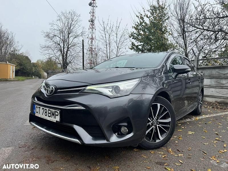 Second-hand Toyota Avensis Multidrive S 147 CP (108 kW) 2018 Culoaregri Break